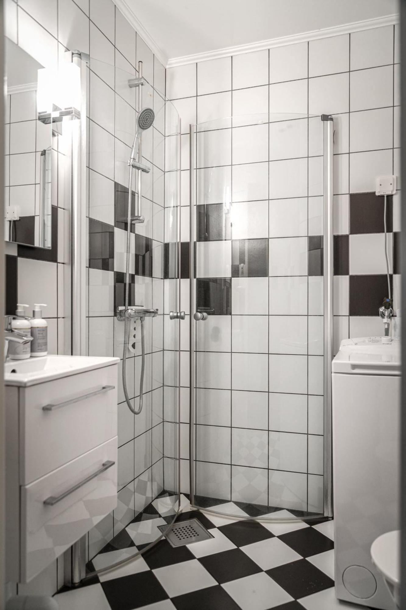 Vita Huset Pa Oesterlen Gärsnäs エクステリア 写真